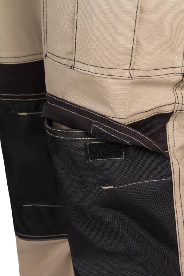 Pantalón canvas stretch bicolor con bolsillos flotantes beige